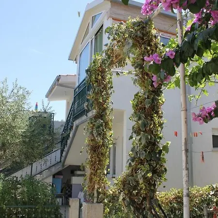 Apartment Bello Split Apartman *